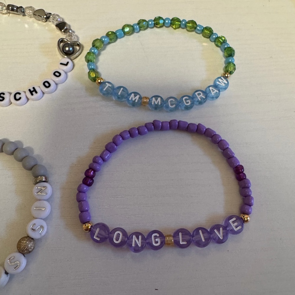 Friendship Bracelets - Picture 4 of 5